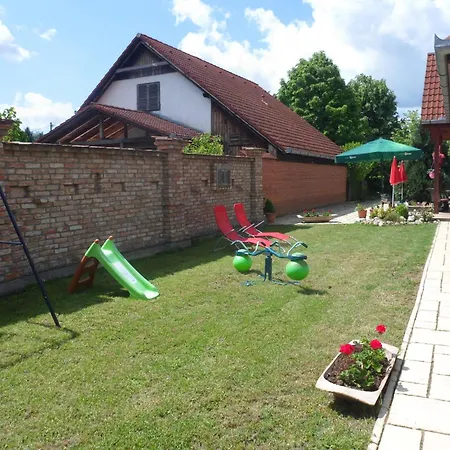 Apartmán In - Balaton 18043 Balatonberény