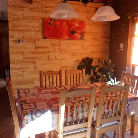 Apartmán In Balatonbereny/balaton 18043 Balatonberény