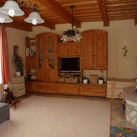 In Balatonbereny/balaton 18043 Apartmán