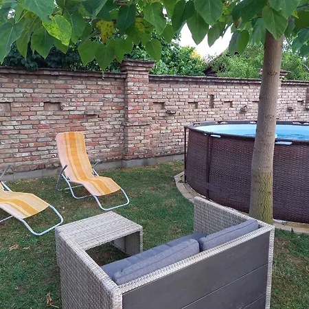 In Balatonbereny/balaton 18043 Apartmán Balatonberény