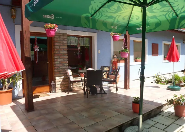 In - Balaton 18043 דירה