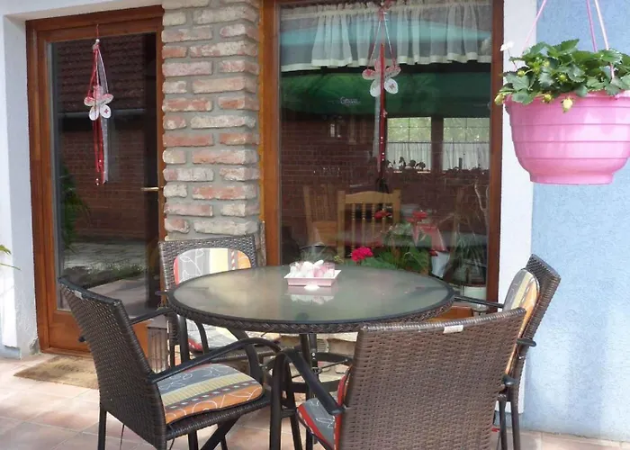 In - Balaton 18043 דירה *